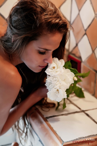 SYLVIE DELUXE: Your Warm Place of Sex